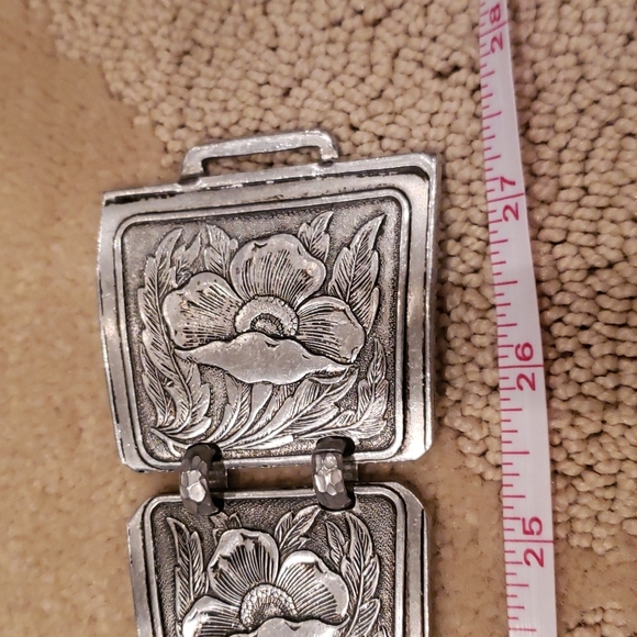 Metal Belt, Floral Design Sz S - Picture 6 of 10